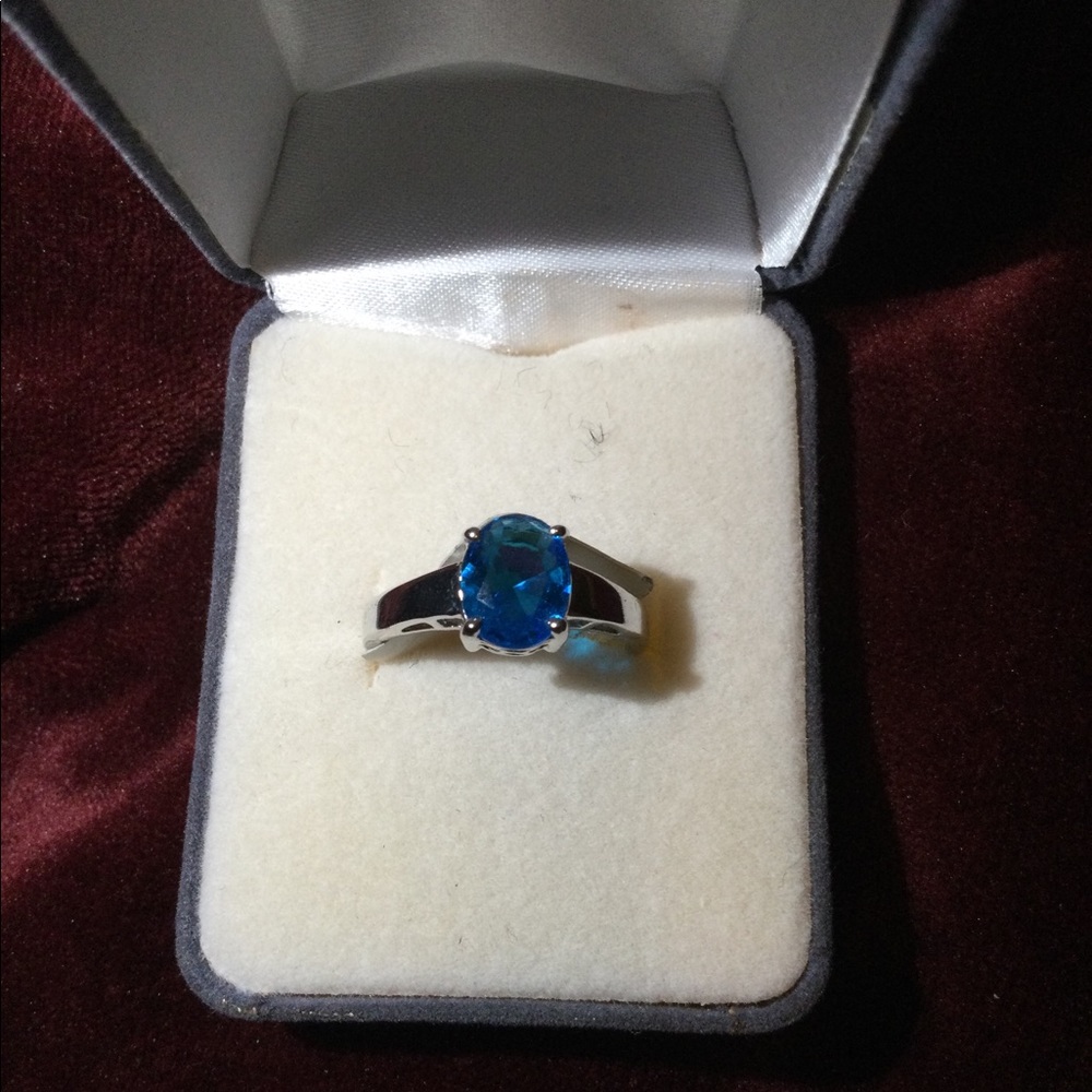 Sterling Silver ring - Picture 3 of 4